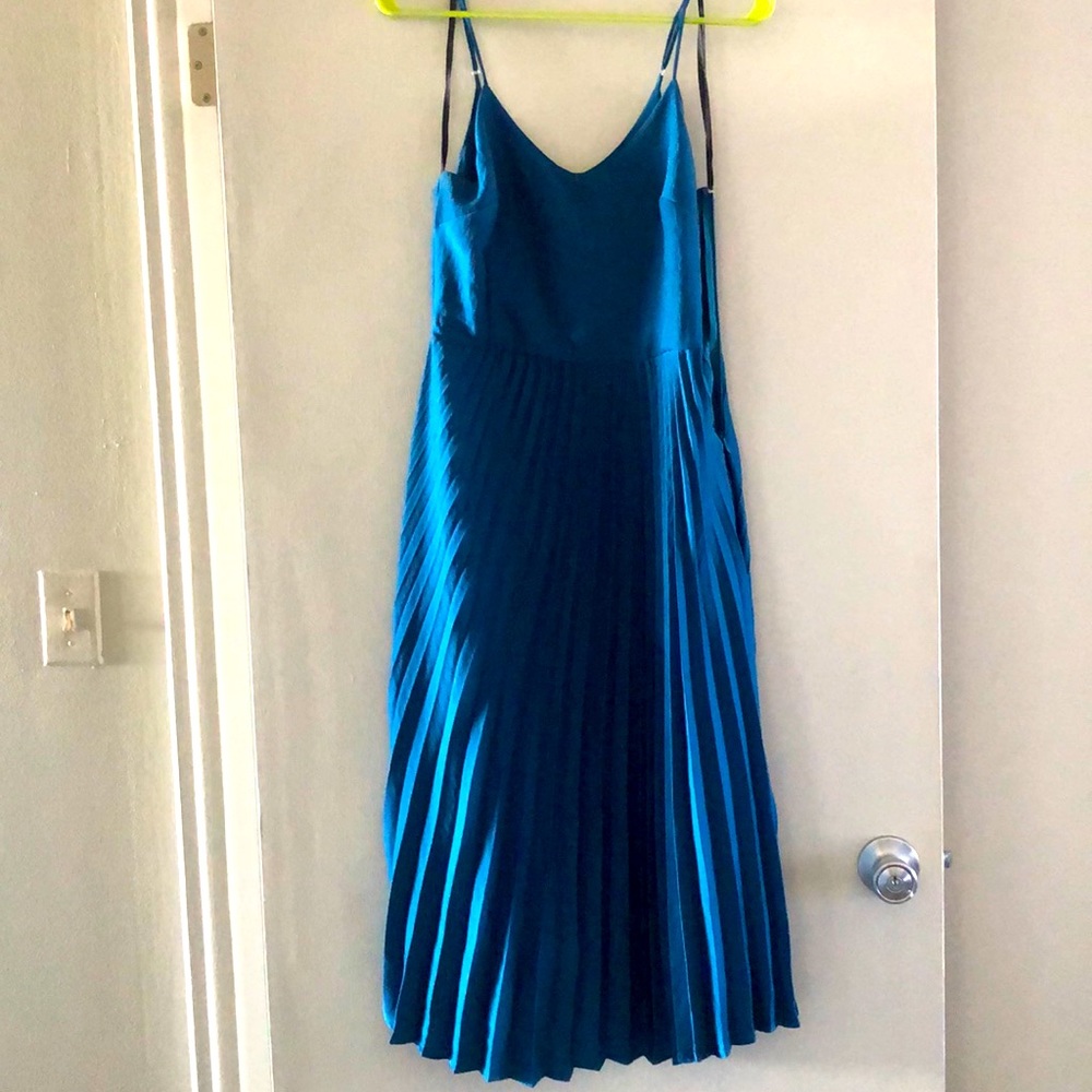 Rachel Roy teal dress with pleats